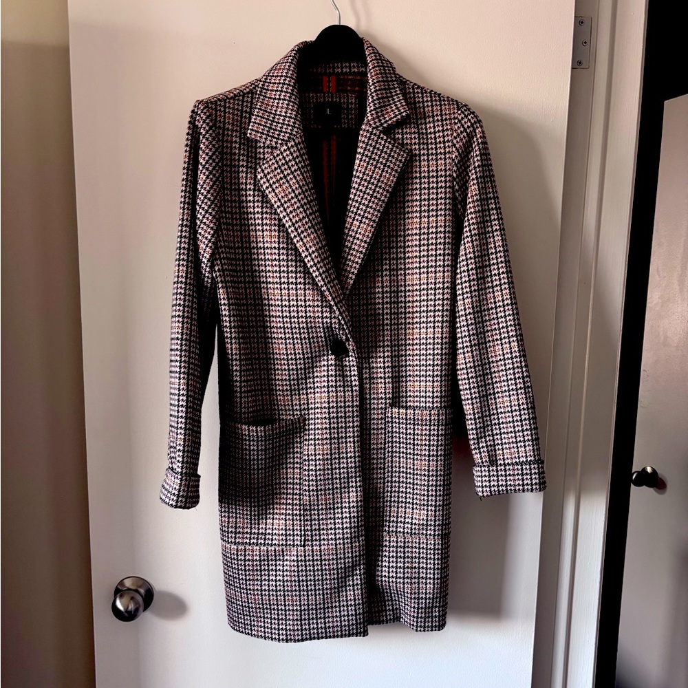Stylish Plaid Women's long blazer